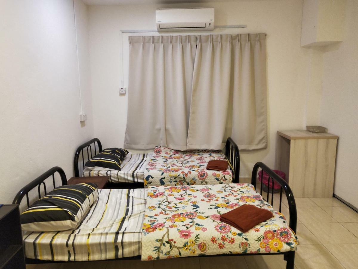 Homestay 4U Malacca Ngoại thất bức ảnh
